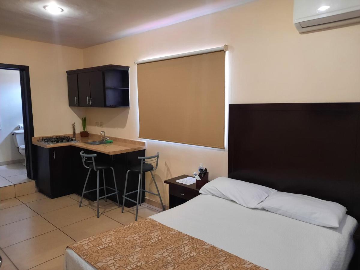 Hgen Rooms & Suites 로스모치스 외부 사진