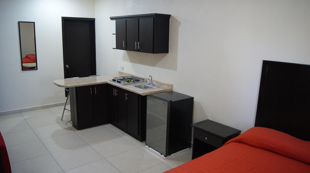 Hgen Rooms & Suites 로스모치스 외부 사진